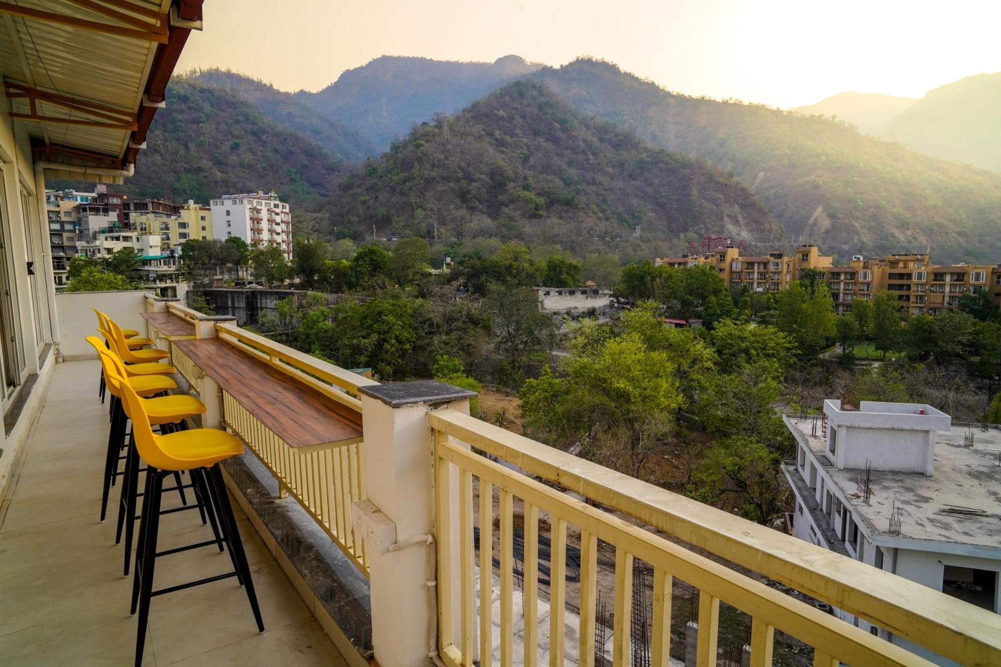 Hide-In Rishikesh, Laxman Jhula Hostel Exterior photo